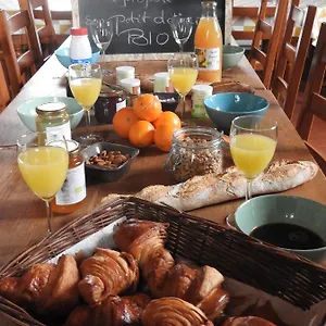 Frühstückspension Domaine De Laverchere