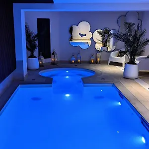 Romantic&spa Parigi